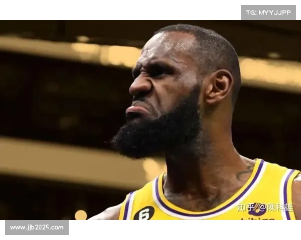 美媒为詹姆斯发声，呼吁教练组让其发挥自身特点